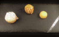 Mignardises: Baiser de Malmedy - Chouquette - Moelleux aux amandes